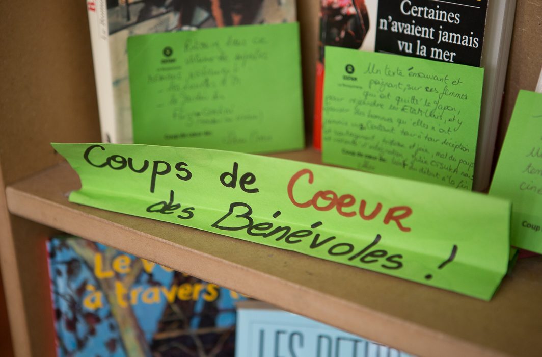 Librairie Oxfam association de bénévoles. Paris