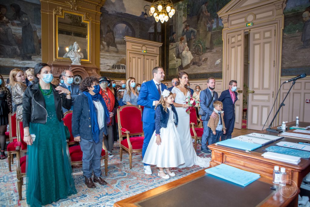 Les mariés dans la salle des mariages, Paris 15ème